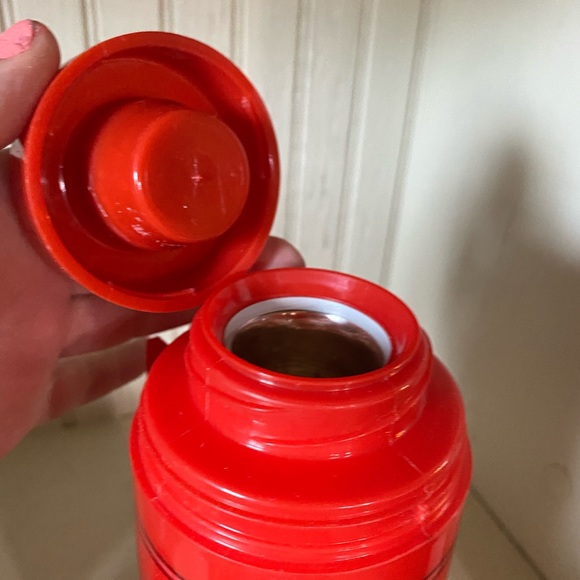 Vintage Aladdin black and red diamond thermos, winter, Christmas, farmhouse - Picture 6 of 8